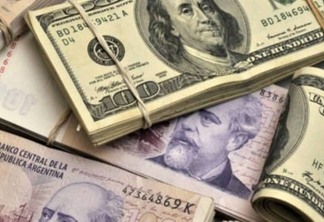 BC argentino aumenta juros para 74% para tentar conter disparada do dólar