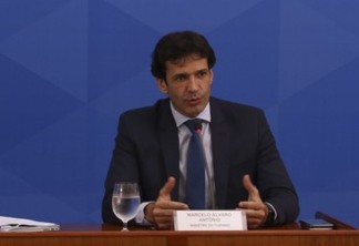 O ministro do Turismo, Marcelo Álvaro Antônio, durante coletiva de imprensa no Palácio do Planalto