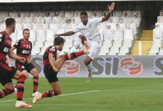 Santos reclama de gols anulados. Foto: Ivan Storti/SFC