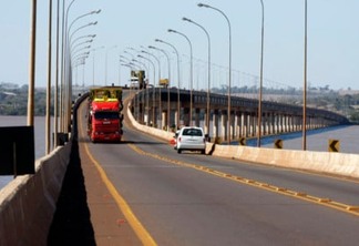 Ponte de Guaira. 11-08-2011. Foto Jorge Woll. SEIL/DER.