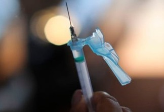 O Distrito Federal começou a vacinar pessoas com 49 anos a partir de hoje. A vacinação contra a Covid-19 começou no dia 19 de janeiro e o DF já  recebeu 1.455.070 doses de imunizantes.