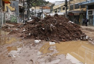 Petrópolis tem 198 mortes e 89 desaparecidos em decorrência da chuva