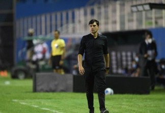 Inter demite técnico Medina após empate em casa na Sul-Americana