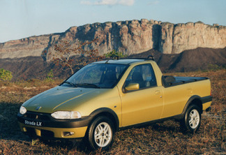 Fiat Strada completa 25 anos de Brasil