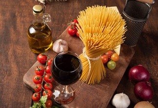 Jantar gastronômico: qual a melhor forma para harmonizar massas e vinhos?