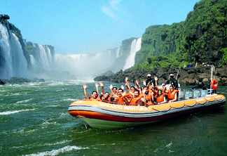 Curitiba é o 3º principal destino corporativo do Brasil; Foz é o 5º em turismo