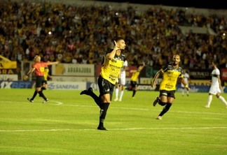 Paranaense: Serpente vence o Maringá no primeiro jogo das quartas; veja o gol e lances
