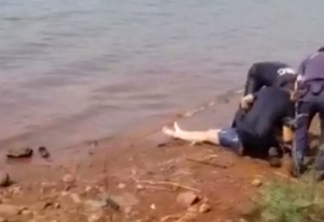 Guardas municipais resgatam mulher de dentro do Lago Municipal de Cascavel