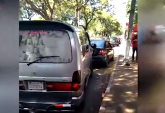 Vídeo mostra veículos paraguaios desembarcando pacientes com covid no Hospital Municipal de Foz do Iguaçu