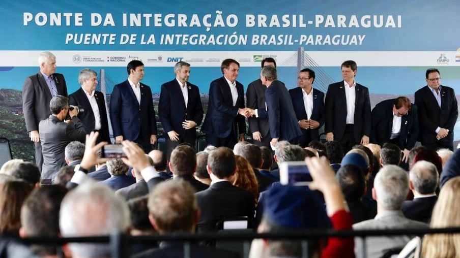 Presidentes lançam pedra fundamental da segunda ponte Brasil-Paraguai