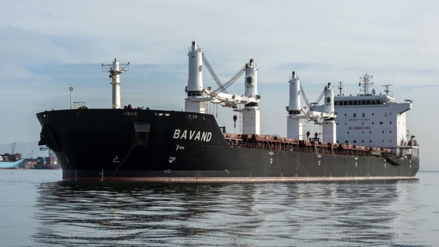 Petrobras inicia abastecimento de navios do Irã no Porto de Paranaguá