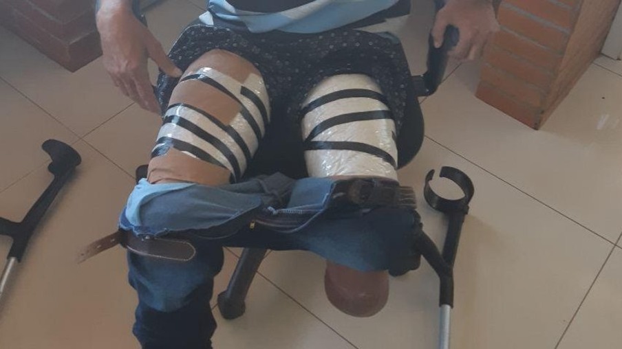 Cadeirante que carregava ecstasy nas pernas é preso no Paraná 