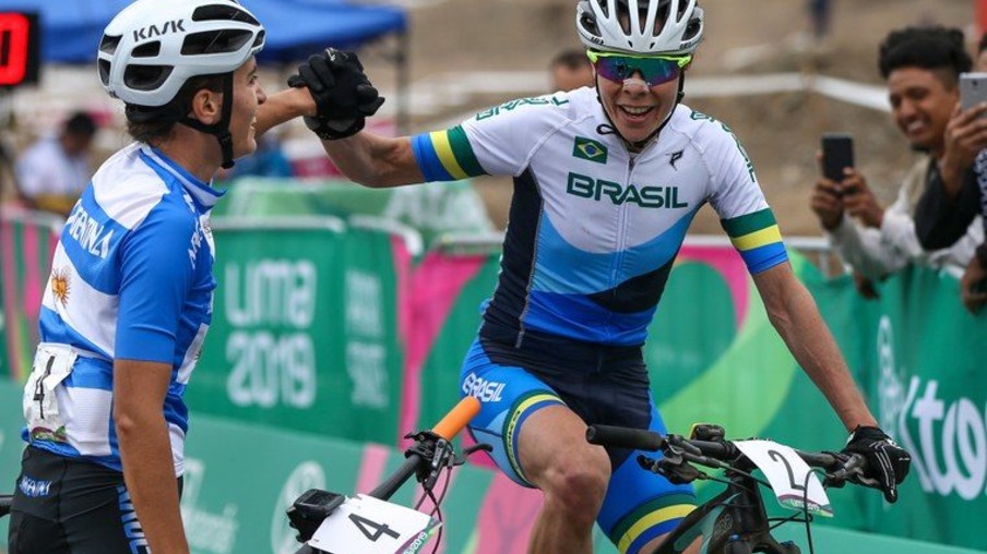 Jaqueline Mourão leva bronze e alimenta sonho de disputar a sétima Olimpíada