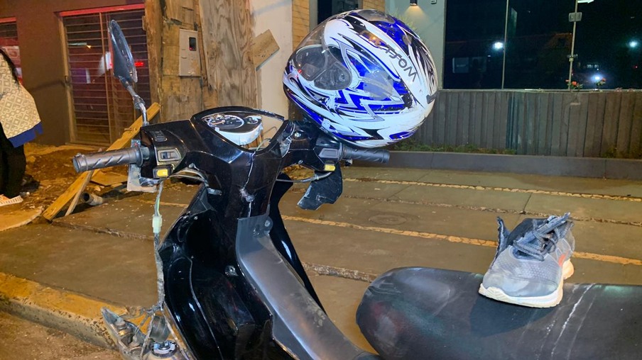 Motociclista fica em estado grave após acidente no centro de Cascavel