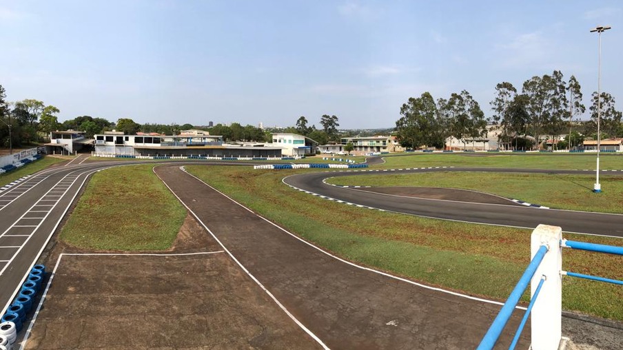 Campo Mourão recapa pista para o Paranaense de Kart