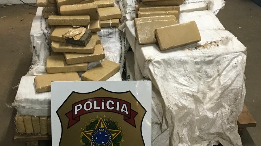 Polícia Federal faz a maior apreensão de drogas no Aeroporto Internacional de Foz do Iguaçu