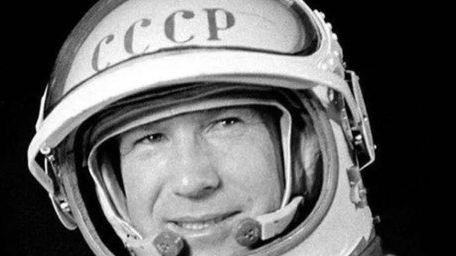 Morre astronauta russo que foi o primeiro homem a caminhar no espaço