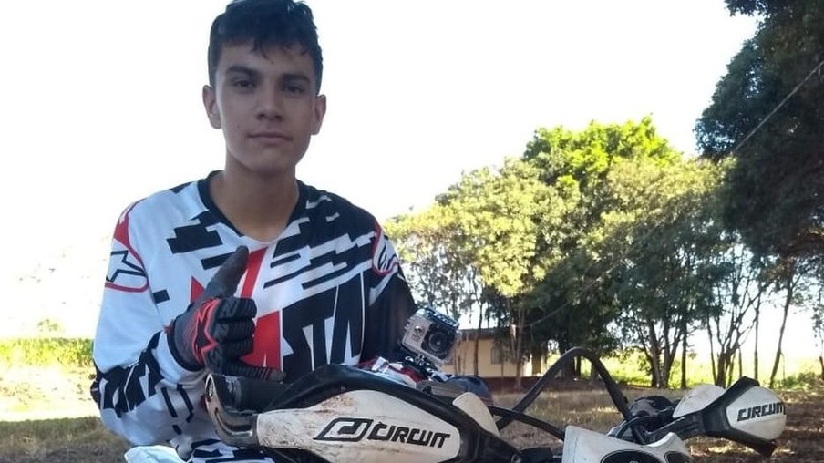 Adolescente morre baleado por PM, em Três Barras do Paraná