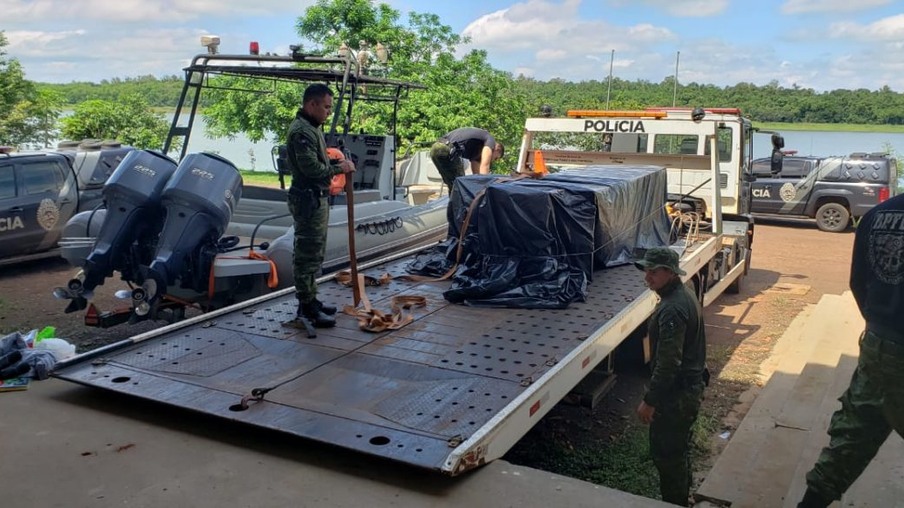 Itaipu repassa para Batalhão de Fronteira as instalações da Base Náutica de Entre Rios do Oeste