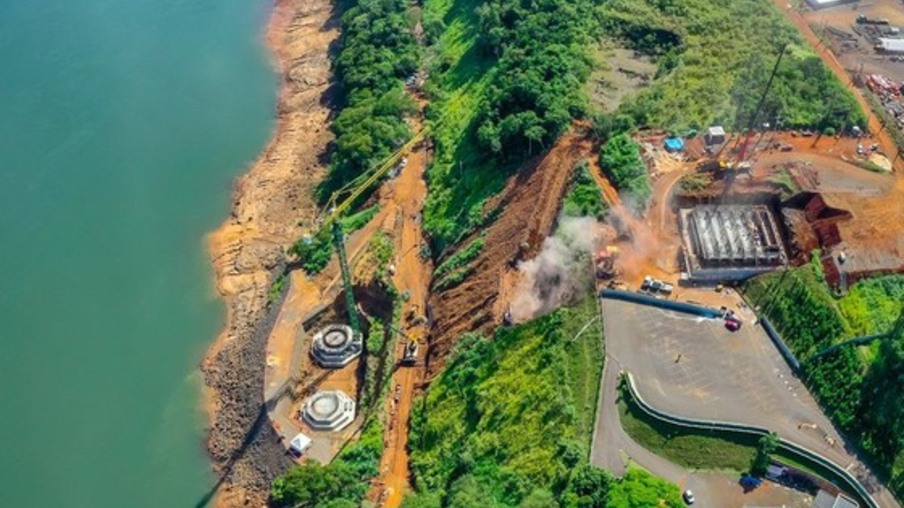 Obras na Ponte da Integração e no Aeroporto de Foz do Iguaçu não param