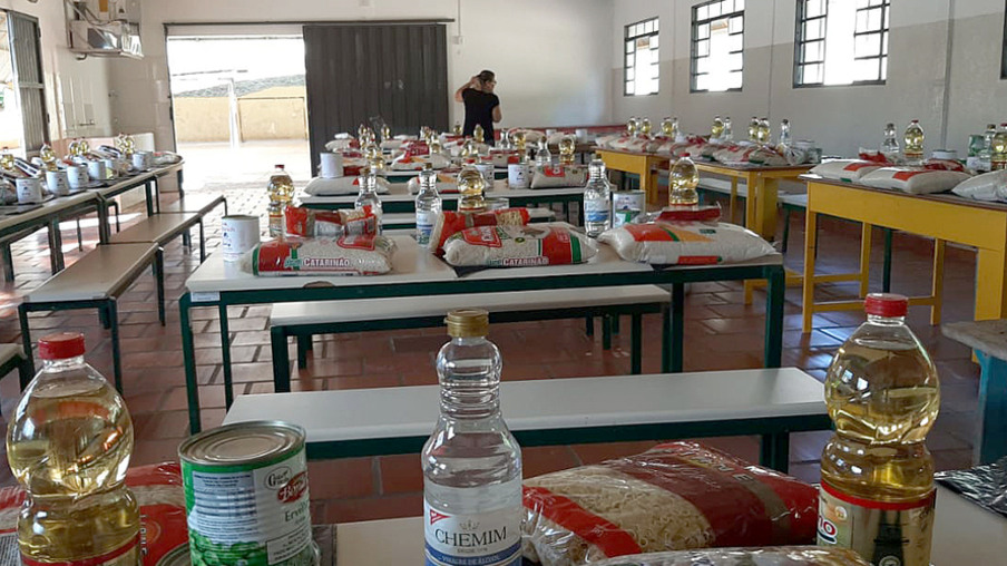 Escolas se preparam para mais uma entrega de alimentos da merenda