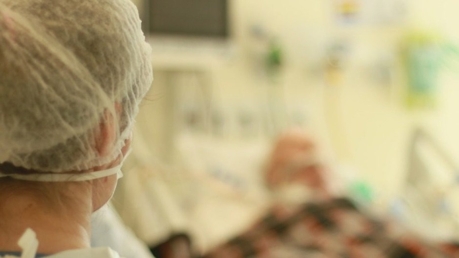 Pacientes de 45 e 61 anos morrem por complicações da covid-19 no HUOP