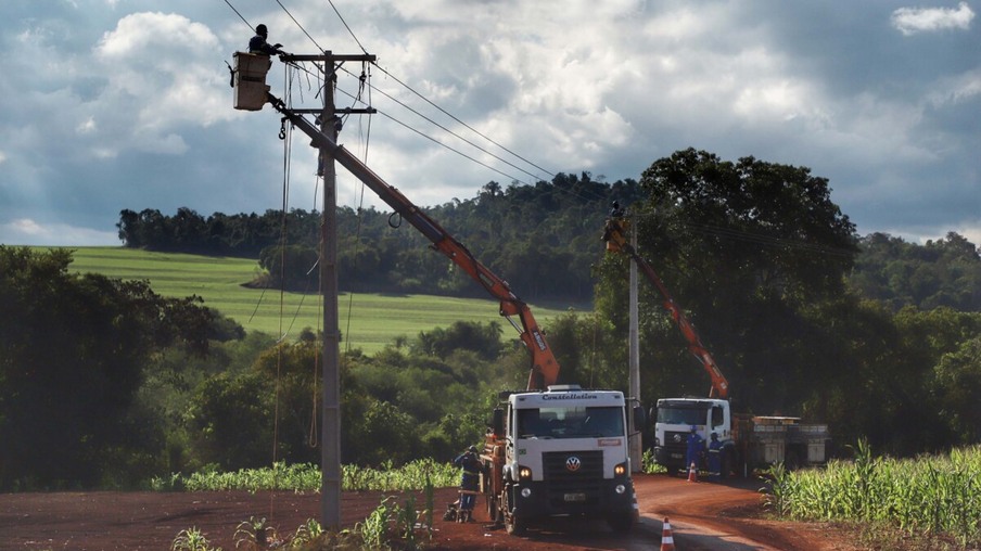 Paraná Trifásico alcança 1,2 mil quilômetros de novas redes