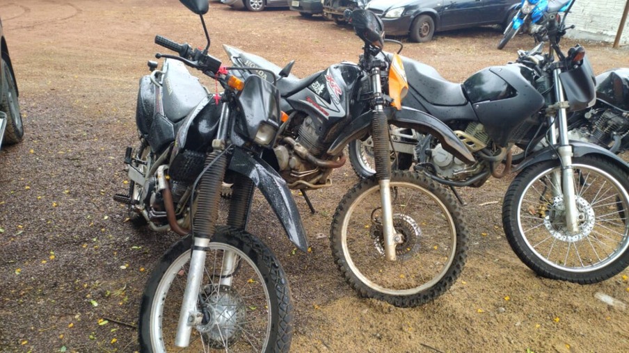 Polícia recupera motocicleta furtada e apreende outras duas em Cascavel