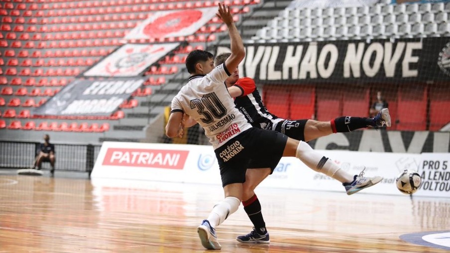 Joinville e Corinthians disputam vaga na final da Liga Nacional de Futsal