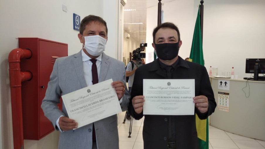 Prefeito reeleito Chico Brasileiro é diplomado pela Justiça Eleitoral