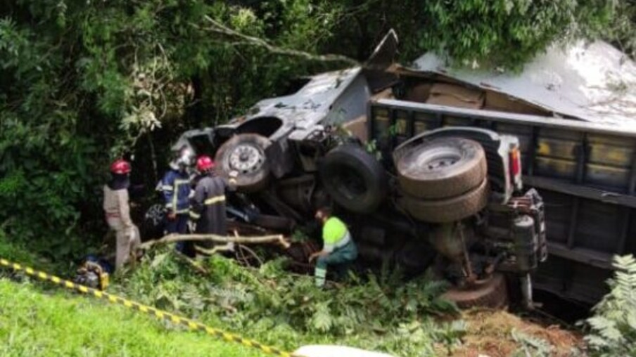 PRF confirma a morte de três pessoas em acidente em Laranjeiras do Sul