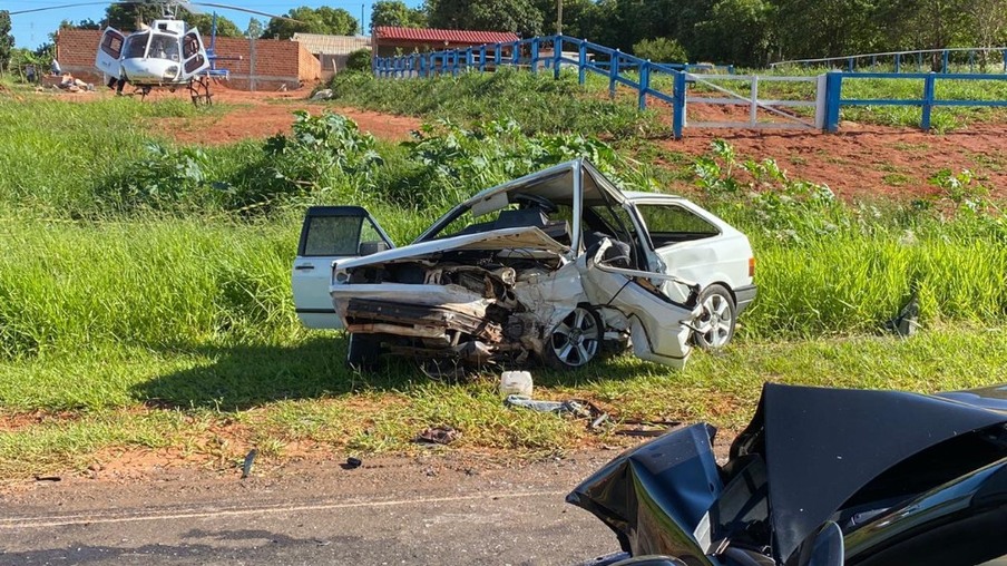 Acidente entre Porsche e Gol mata uma pessoa no Paraná; Vítima é identificada