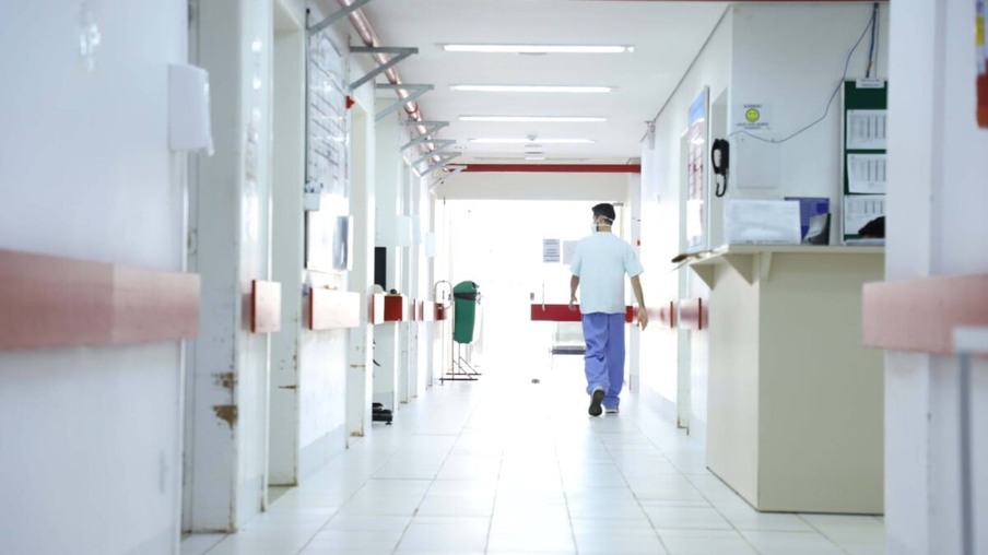 UEM contrata médicos por processo seletivo para atuar no HU de Maringá