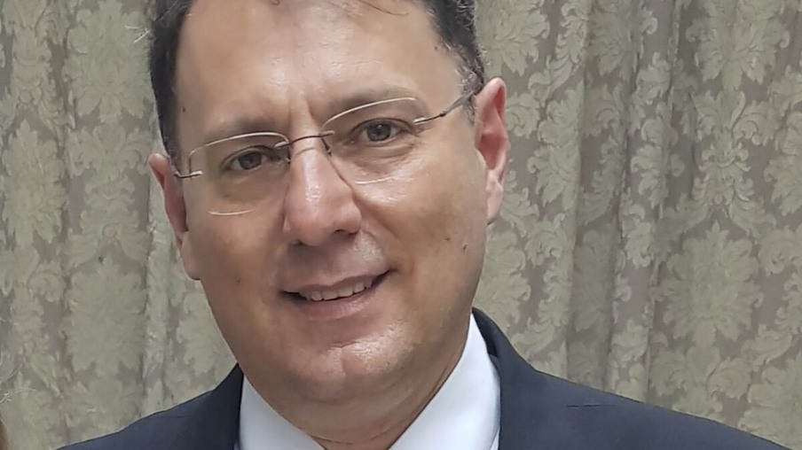 Procurador Geral, Luciano Braga Côrtes, deixa Prefeitura de Cascavel após quatro anos