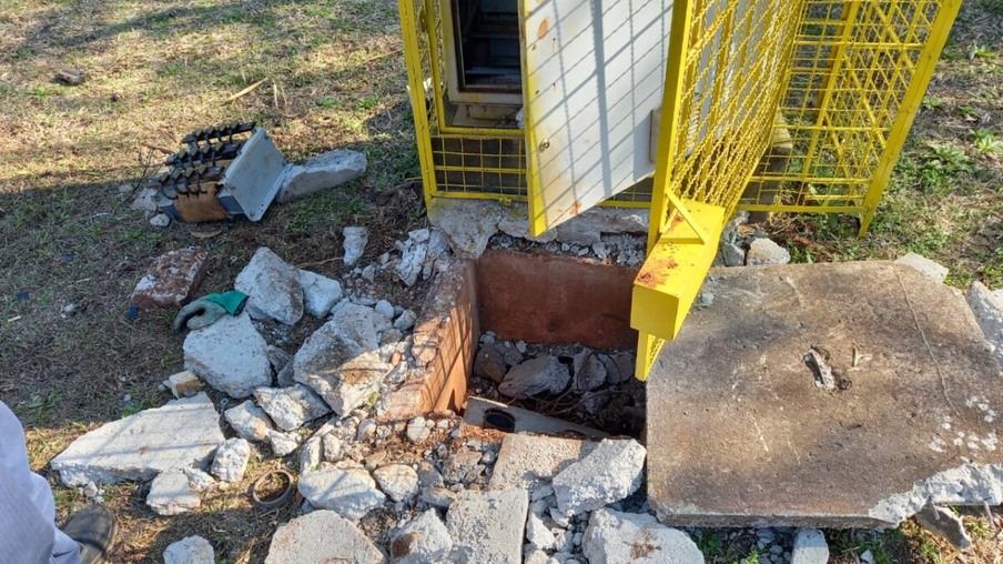 Vândalos furtam e danificam instalações da Sanepar em Cascavel
