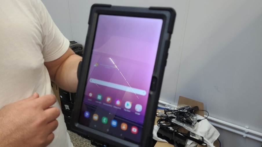 Prefeitura vai distribuir 1.500 tablets aos professores das escolas municipais de Foz do Iguaçu
