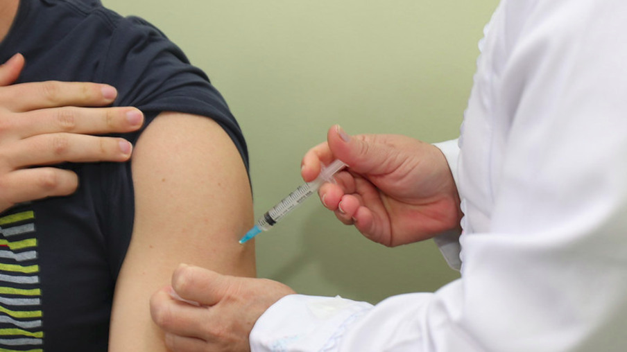 Decreto torna obrigatória vacinação contra a covid-19 para servidores municipais