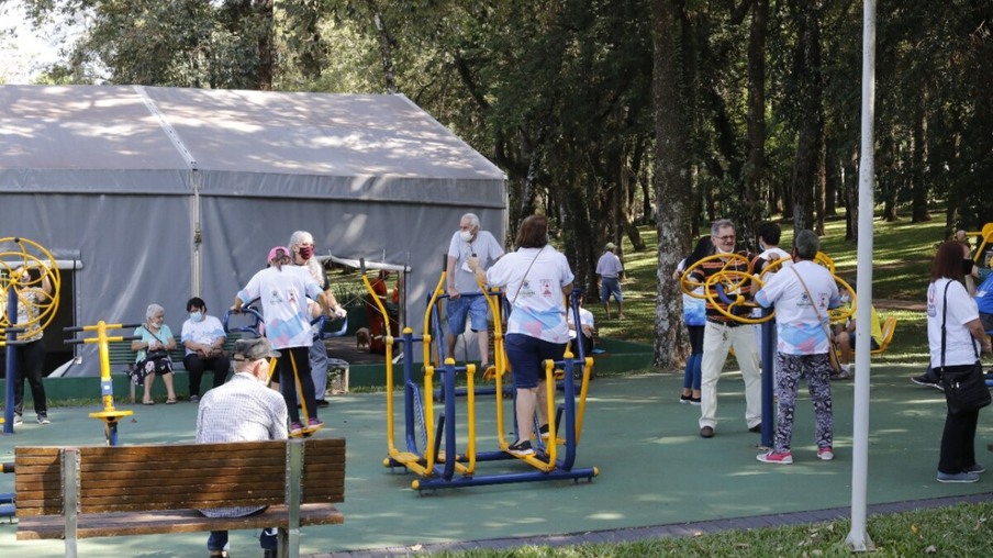 Cidade do Idoso volta com atividades normais, no Parque Tarquínio