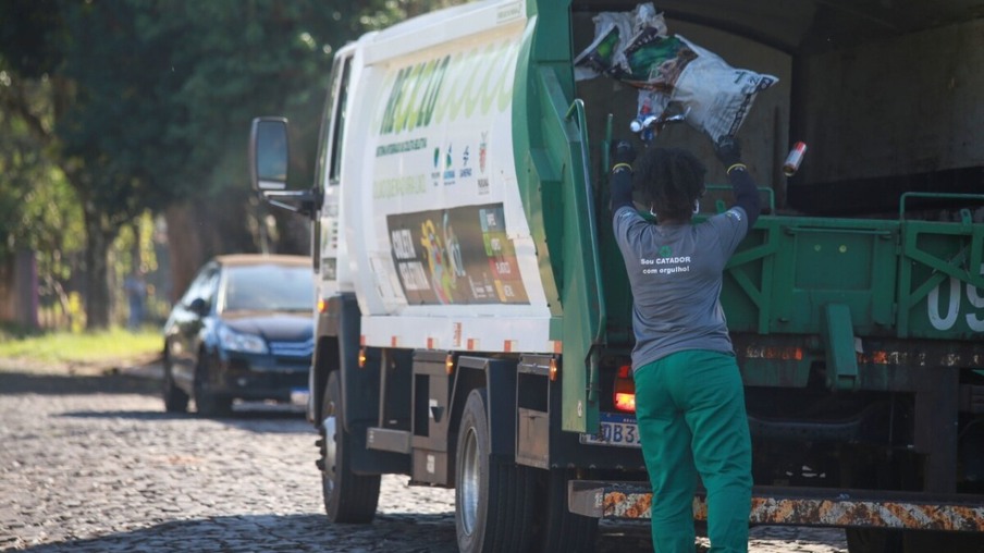 Foz: Programa Municipal de Coleta Seletiva de Recicláveis passa por mudanças no atendimento