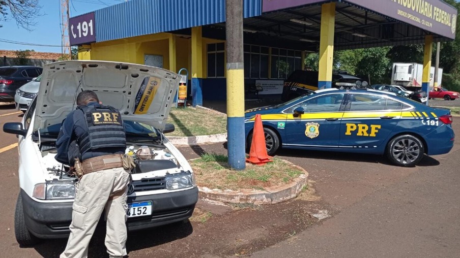 PRF recupera dois veículos antes que os furtos fossem registrados
