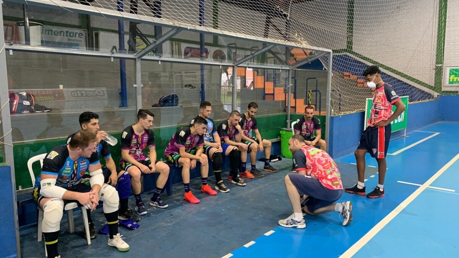 Com integração entre parte física e tática, Cascavel Futsal faz jogadores suarem na pré-temporada
