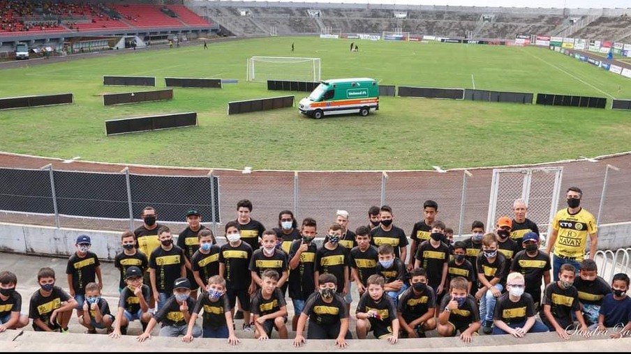 Com mais de mil crianças inscritas, projeto social do Cascavel vai além das aulas de futebol