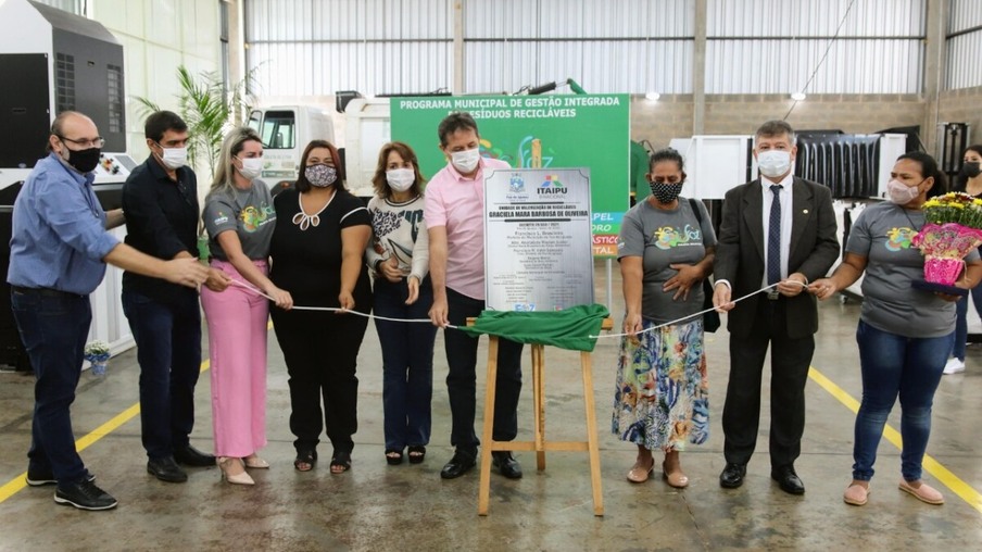 Prefeitura de Foz inaugura a quinta Unidade de Valorização de Recicláveis na região da Vila Portes