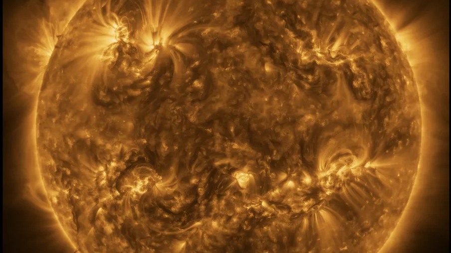 Veja fotos do Sol com resolução mais alta já feita até hoje e da atmosfera solar 'colorida'