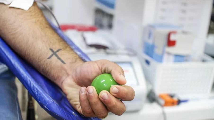 Na véspera de feriadão, bancos de sangue do Paraná estão com estoque em estado crítico; saiba como doar