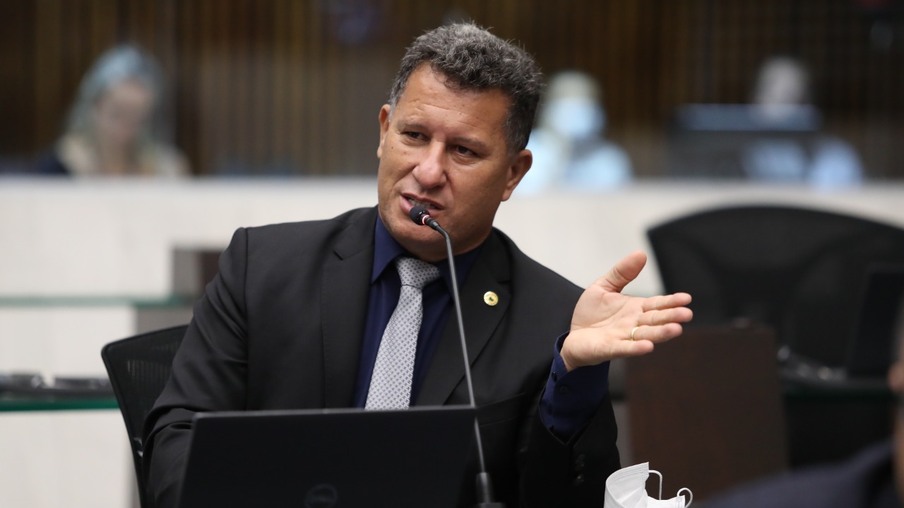 Deputado Adelino comanda  encontros regionais no Paraná
