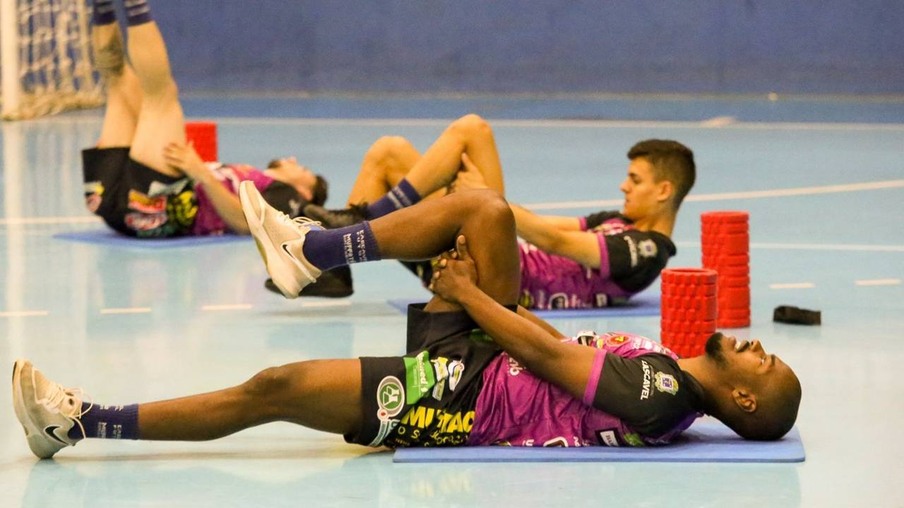 Cascavel Futsal quer aproveitar semana cheia para recuperar jogadores