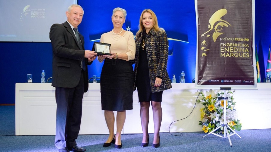 Prêmio Crea-PR Eng. Enedina Marques homenageia oito profissionais das engenharias em todo o Paraná