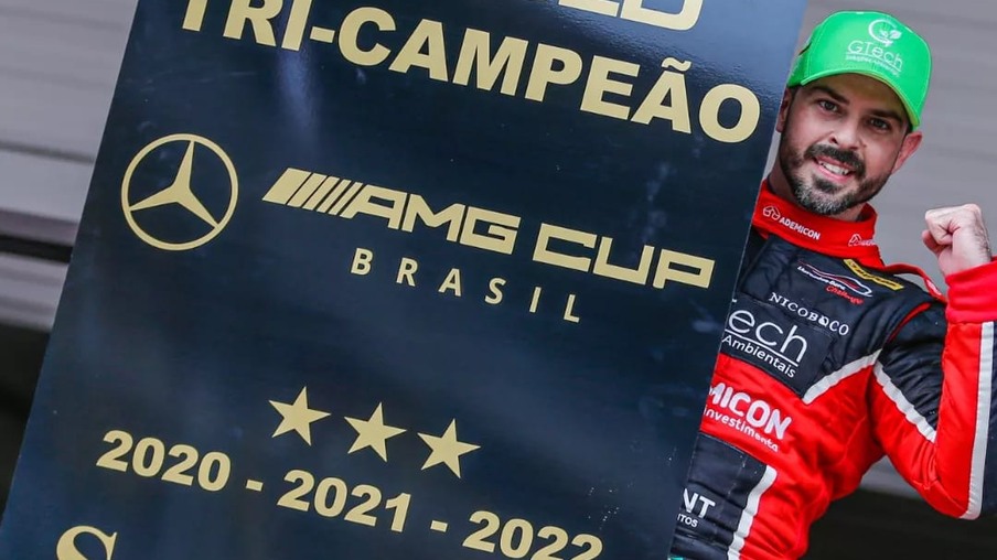 Imbatível, Witold Ramasauskas celebra o tricampeonato da AMG Cup