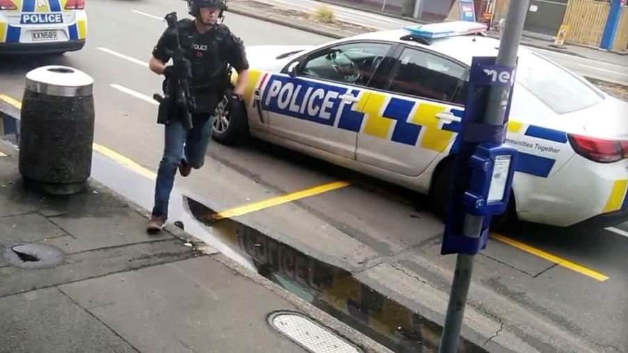 Ataques a duas mesquitas na Nova Zelândia deixam mortos e feridos